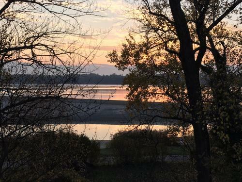 Bed & Breakfast Sir�ly Panzi� T�part