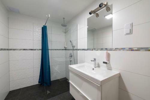 Bed & Breakfast Sir�ly Panzi� T�part