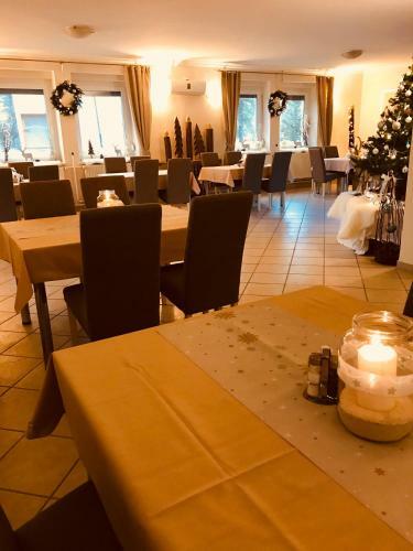 Bed & Breakfast Sir�ly Panzi� T�part