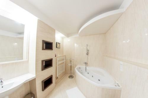 Hotel Krist�ly Imperial