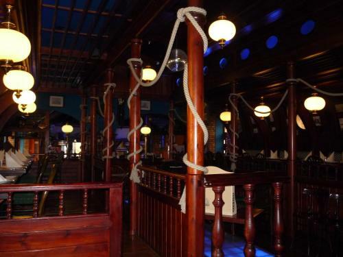 Hostal Kal�z Fregatt Panzi� & �tterem