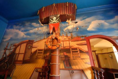 Hostal Kal�z Fregatt Panzi� & �tterem