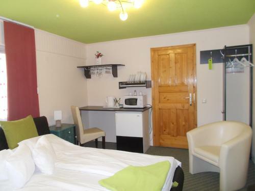 Bed & Breakfast �jjelibagoly Panzi�