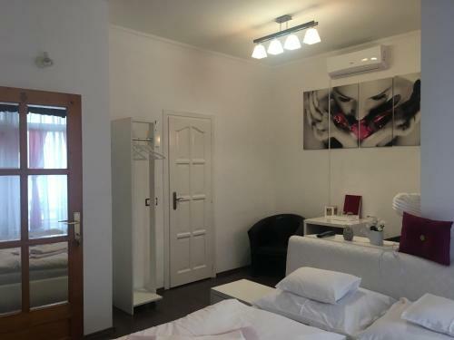 Bed & Breakfast �jjelibagoly Panzi�
