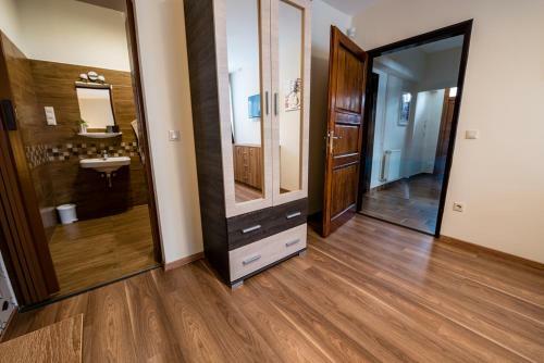 Hostal Shubu Zen Vend�gh�z