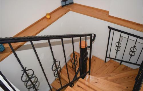 Three-bedroom Holiday Home In Szolad