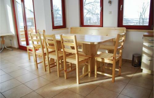 Four-bedroom Holiday Home In Szolad