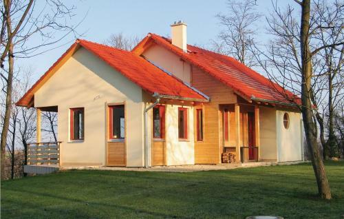 Four-bedroom Holiday Home In Szolad