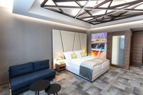 Artis Boutique Hotel