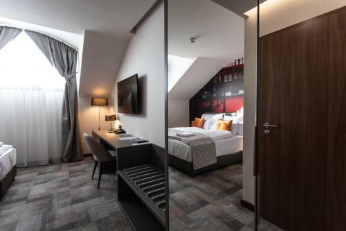 Artis Boutique Hotel