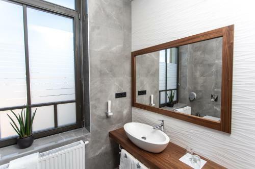 Artis Boutique Hotel