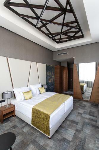 Artis Boutique Hotel