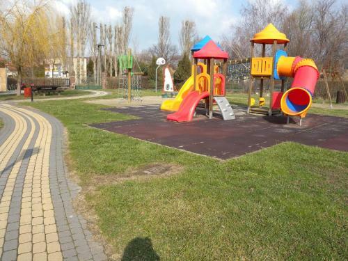 Apartments In Szantod/balaton 35823