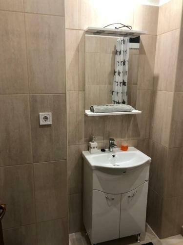 R�zsa Apartmanh�z