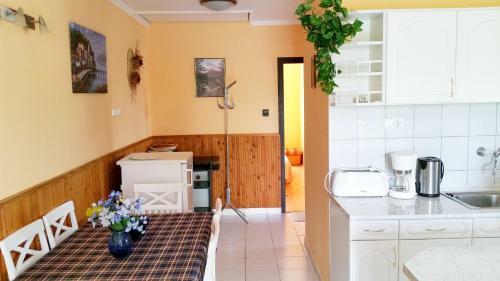 Bal�zs Apartman