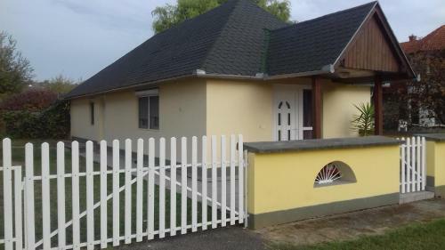 D?l? Apartmanh�z