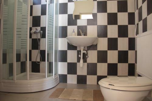 Hostal Vet�si Vend�gh�z