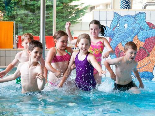 Hotel Velence Resort & Spa