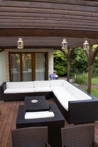 Medenc�s Villa A Velencei T�n�l