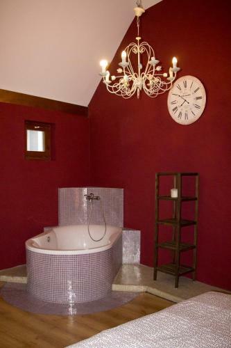 Medenc�s Villa A Velencei T�n�l