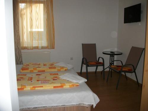 Hostal �den Ii.