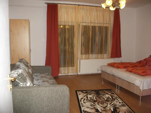 Hostal �den Ii.