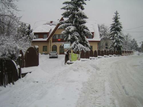 Hostal Amaretto Sz�ll�s