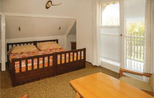 Three-bedroom Holiday Home In Zamardi