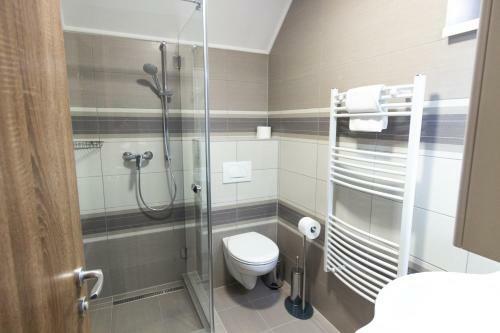 Cuha-gy�ngye Apartmanh�z