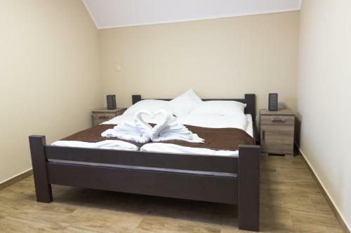 Cuha-gy�ngye Apartmanh�z