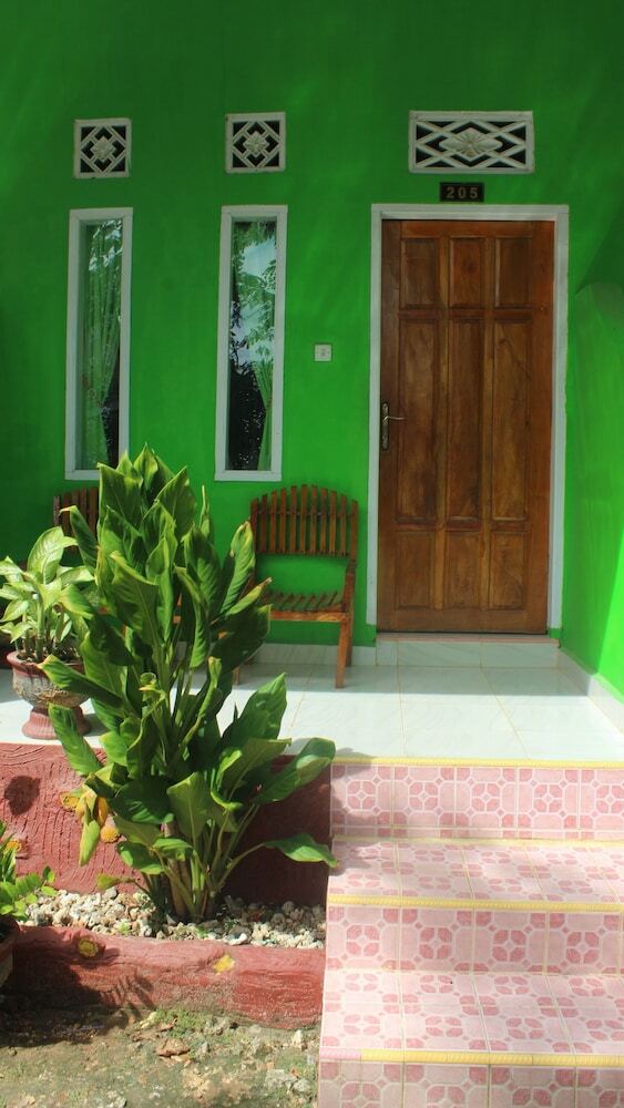 Hotel Bira Panda Beach 1