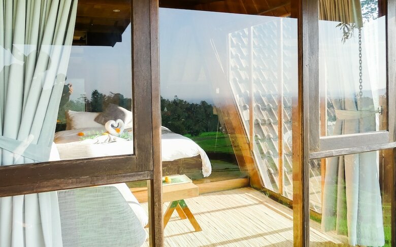 Hostal Village Above The Clouds