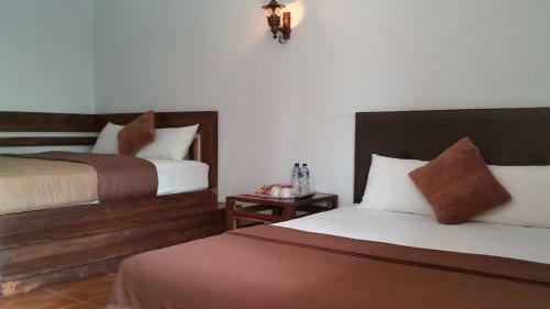 Amazon Bungalow & Cottages