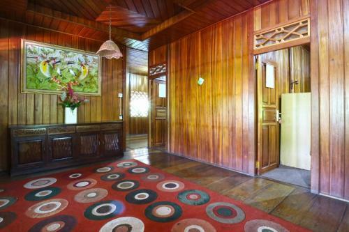 Hotel Aquarius Orange