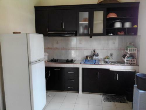 Zevannya Villa Stockholm Kota Bunga