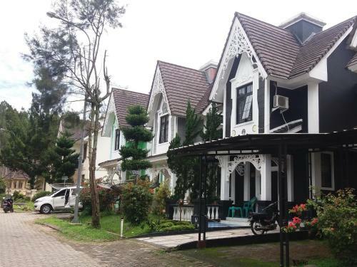 Zevannya Villa Stockholm Kota Bunga