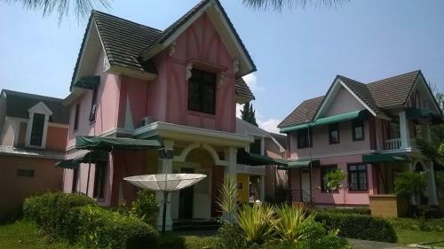 Zevannya Villa Victorian Kota Bunga