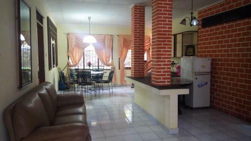 Zevannya Villa Melati Kota Bunga
