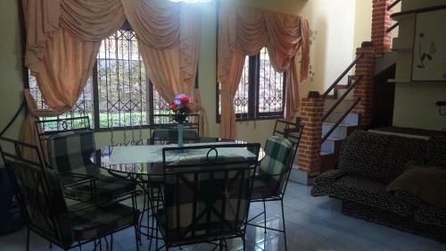 Zevannya Villa Melati Kota Bunga