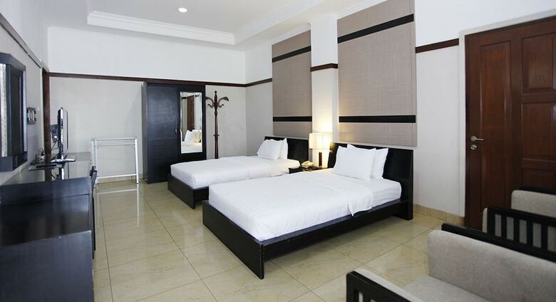 Hotel Ayola Hoci Cipanas