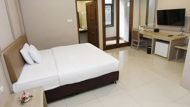 Hotel Ayola Hoci Cipanas