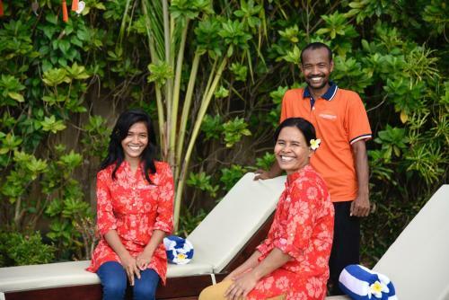 The Mahalani - All-inclusive Oceanfront Villa