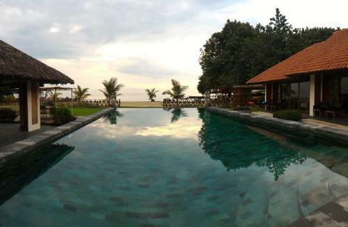 Jepara Marina Beach Bungalows