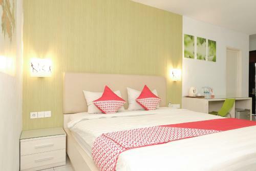 Oyo 603 Ebizz Hotel