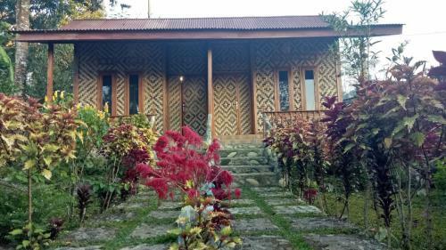 Ijen Miner Family Homestay