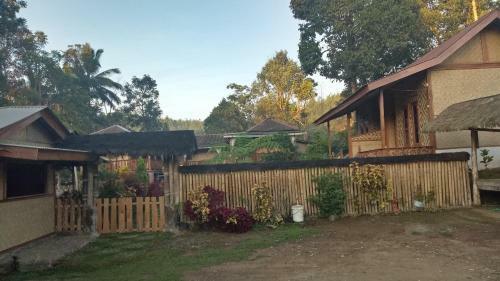 Ijen Miner Family Homestay