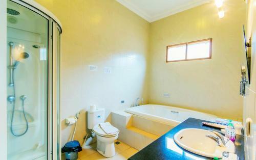 Hostal Puri Bernadi Guest House