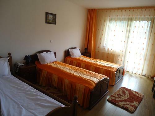 Hostal Pensiunea Geona