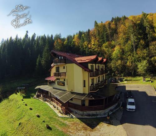 Hostal Pensiunea Geona
