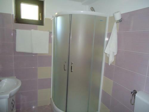 Hostal Pensiunea Geona